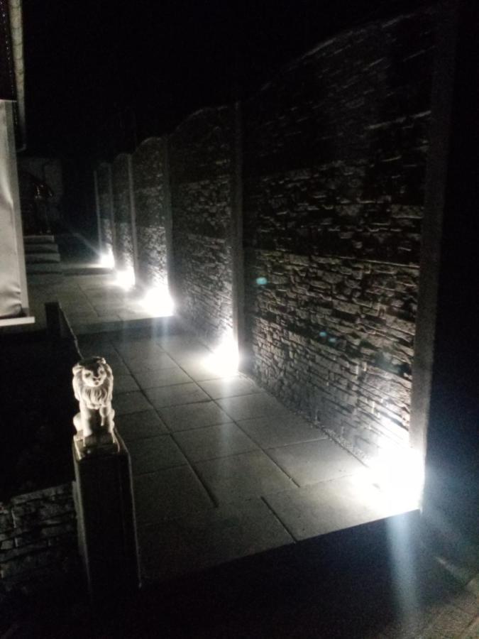 Gaeste Monteurzimmer Haus Suedstadt سولينجين المظهر الخارجي الصورة