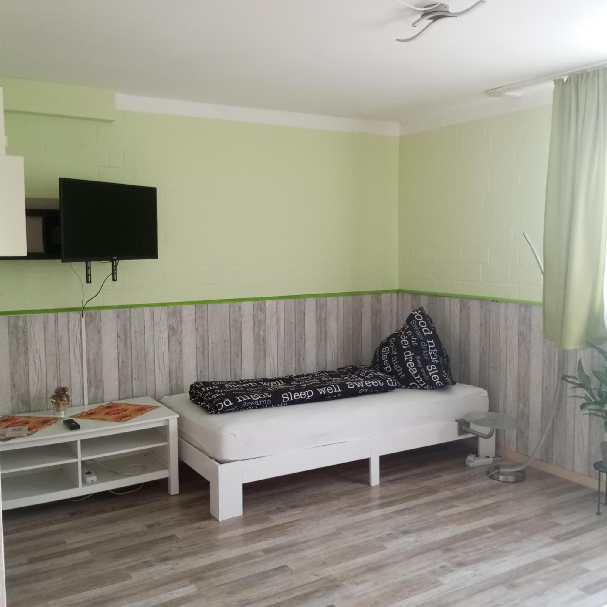 Gaeste Monteurzimmer Haus Suedstadt سولينجين المظهر الخارجي الصورة